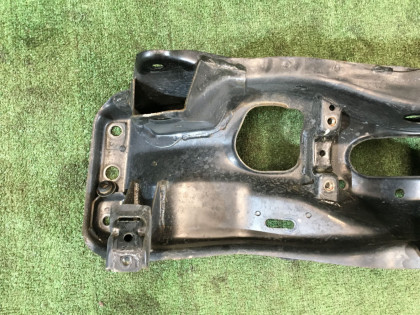 フロントメンバー SUBARU LEGACY OEM 20100FA004 BH5 BE5 2001 EJ204