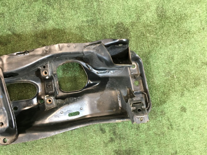 フロントメンバー SUBARU LEGACY OEM 20100FA004 BH5 BE5 2001 EJ204