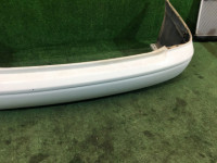 Para-choques traseiro SUBARURU LEGACY OEM 57703AE060WG BEE BE9 BE5 2001 white 51E, 96H