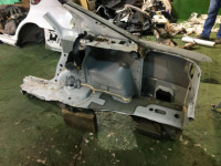 Guarda-lamas traseiro direito SUBARURU LEGACY OEM 51410AE001 BE5 BE9 BEE 2001 white 51E, 96H