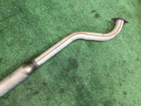 ท่อไอเสียท่อนกลาง SUBARURU LEGACY OEM 44200AE030 BE5 BH5 2001 EJ204
