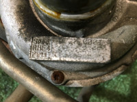Turbocompresor derecho VF27 SUBARU LEGACY OEM 14409AA030 BE5 BH5 2000