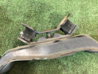 Gearbox crossmember SUBARU LEGACY OEM 41011AE000, 41022AE120 BHE BH9 BH5 BE5 BE9 BEE 2001 EJ254 AT