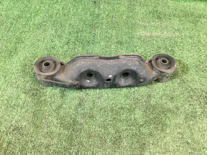 Differential mount SUBARU LEGACY OEM 41310AE002 BHE BH9 BH5 BE5 BE9 BEE 2001 EJ254 AT