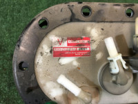 燃料ポンプ SUBARU LEGACY OEM 42021AE000, 42022AE000 BE9 BH9 BH5 BE5 2001 EJ254 AT