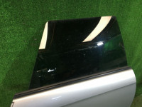 Porta traseira direita SUBARU LEGACY OEM 60400AE400 BHE BH9 BH5 BE5 BE9 BEE 2001 silver 01G