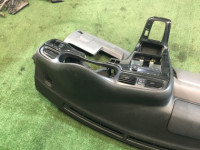 仪表台 SUBARU LEGACY OEM 66050AE200OA, 66045AE000ML, 66180AE000, 66120AE000OA, 66060AE360 BHE BH9 BH5 BE5 BE9 BEE 2001 silver 01G
