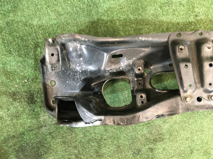 Travesaño delantero SUBARU LEGACY OEM 20100AC020 BG5 BG9 BD5 BD9 1997 EJ25D AT