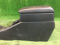 手套箱与扶手 высокий SUBARU LEGACY OEM 92060AC000ML, 92070AC100 BG5 BG9 BD5 BD9 1997 silver 406