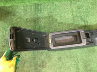 手套箱与扶手 высокий SUBARU LEGACY OEM 92060AC000ML, 92070AC100 BG5 BG9 BD5 BD9 1997 silver 406