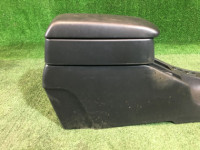 手套箱与扶手 высокий SUBARU LEGACY OEM 92060AC000ML, 92070AC100 BG5 BG9 BD5 BD9 1997 silver 406