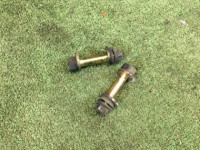 Tornillos de caída traseros 20540AA111 SUBARU LEGACY