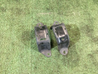Rear stabilizer bar bracket SUBARU LEGACY OEM 20520AA001, 20520AA011 BG5 BG9 1997 silver 406