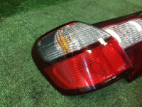 Juego de pilotos traseros SUBARU LEGACY OEM 84251AE000, 84201AE011, 84201AE001 BH5 BH9 BHE 2001