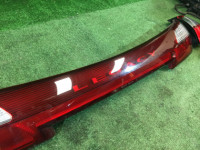 Juego de pilotos traseros SUBARU LEGACY OEM 84251AE000, 84201AE011, 84201AE001 BH5 BH9 BHE 2001