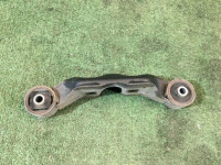 Apoio do diferencial SUBARU OUTBACK OEM 41310AG021 BPE BP9 BP5 2007 EJ253 AT