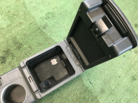 Porta-luvas e apoio de braço SUBARU OUTBACK OEM 92114AG120JC, 66150AG050JC, 66120AG101JC, 66075AG040JC BP5 BP9 BPE 2007 silver 39D