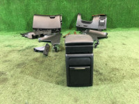 Porta-luvas e apoio de braço SUBARU OUTBACK OEM 92114AG120JC, 66150AG050JC, 66120AG101JC, 66075AG040JC BP5 BP9 BPE 2007 silver 39D