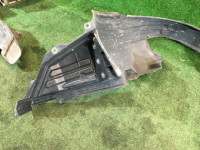 左前轮内衬 SUBARU OUTBACK OEM 59120AG030 BPE BP9 2007 silver 39D