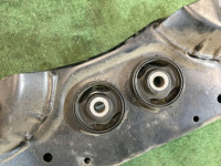 リアメンバー SUBARU LANCASTER OEM 20152AE000 BHE BH9 BH5 BE5 BE9 BEE 1999 EJ254 AT