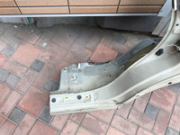 บังโคลนหลังซ้าย SUBARU LANCASTER OEM 51410AE170 BHE BH9 1999 beige 8L5