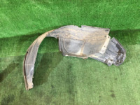 右フロントインナーフェンダー SUBARU LANCASTER OEM 59110AE020 BHE BH9 1999 beige 8L5