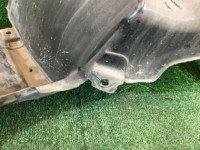 右フロントインナーフェンダー SUBARU LANCASTER OEM 59110AE020 BHE BH9 1999 beige 8L5