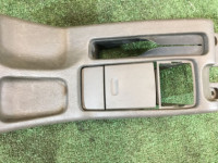 カップホルダー SUBARU LANCASTER OEM 66150AE020DG, 92132AE000DG BHE BH9 BH5 1999 beige 8L5