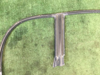 Junta de puerta izquierda SUBARU LANCASTER OEM 63521AE030 BHE BH9 BH5 1999 beige 8L5