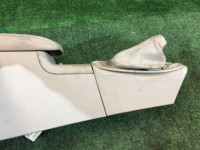 Porta-luvas e apoio de braço КОЖА SUBARU OUTBACK OEM 92111AG240WA BP5 BL5 BLE BPE BPH BL9 BP9 2005 gold 3M4