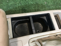 Porta-luvas e apoio de braço КОЖА SUBARU OUTBACK OEM 92111AG240WA BP5 BL5 BLE BPE BPH BL9 BP9 2005 gold 3M4