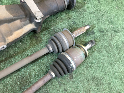 เฟืองท้าย с приводами G/R=3.272 SUBARU OUTBACK OEM 38300AC210, 38104AA200 BP5 BL5 BLE BPE BPH BL9 BP9 2005 EZ30 AT