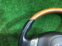 พวงมาลัย momo мультируль дерево SUBARU OUTBACK OEM 34311AG210JC BPE BP9 BP5 2005 gold 3M4
