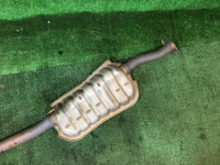 ท่อไอเสียท่อนกลาง SUBARU OUTBACK OEM 44200AG050 BPE 2005 EZ30 AT