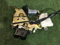 Замок пятой двери SUBARU OUTBACK OEM 63031AG001 BPE BP9 BP5 2005 gold 3M4
