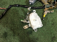 Замок пятой двери SUBARU OUTBACK OEM 63031AG001 BPE BP9 BP5 2005 gold 3M4