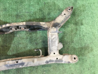Балка задняя SUBARU LANCASTER OEM 20152AE000 BHE BH9 BH5 BE5 BE9 BEE 1998 EJ254 AT