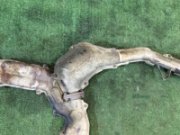 三元催化器 коллектор выпускной SUBARU LANCASTER OEM 44109AE000, 44111AE050 BH9 BE9 1998 EJ254 AT