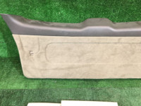 尾门饰板 SUBARU LANCASTER OEM 94320AE010AD BHE BH9 1998 beige 8L5
