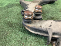 Brazos de suspensión delanteros SUBARU LANCASTER OEM 20201AC100, 20201AC110, 20200AA200, 20200AA210 BHE BH9 1998 EJ254 AT