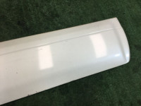 โอเวอร์เฟนเดอร์ประตูหน้าขวา Передней правой двери SUBARU LANCASTER OEM 91111AE040YF BHE BH9 2000 white 07C