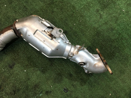 ท่อร่วมไอเสีย Гусь 44612AA320  44611AA160 SUBARU LEGACY