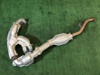 ท่อร่วมไอเสีย Штаны глушителя SUBARU IMPREZA OEM 44620AB450 44105AG040 GE7 2008 EJ203