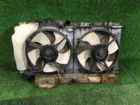 Радиатор двигателя SUBARU LEGACY OEM 45111AE021 BH5 BE5 2000 EJ206