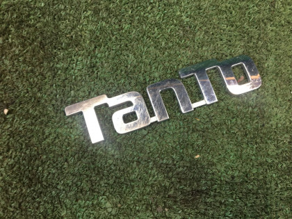 โลโก้ DAIHATSU TANTO