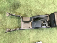 グローブボックス・アームレスト высокий SUBARU LEGACY OEM 92111AE010ML, 92132AE000ML BHE BH9 BH5 BE5 BE9 BEE 2001 blue 14L