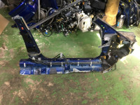 ชายบันไดซ้าย металл SUBARU LEGACY OEM 51415AE031 BH5 BE5 BE9 BHE BH9 2001 blue 14L