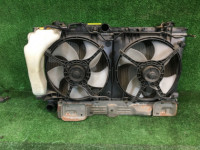 Radiador do motor 45111AE022 SUBARU LEGACY