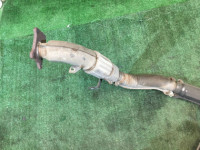 Катализатор SUBARU LEGACY OEM 44102AE070, 44102AE110 BH5 BE5 2001 EJ206 AT
