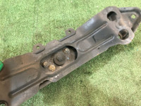 คานรองเกียร์ SUBARU LEGACY B4 OEM 41022AC150, 41011AE000 BE5 BH5 1999 EJ206